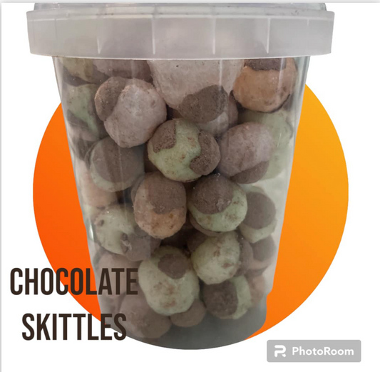 Freeze Dried Skittles Chocolate flavour.